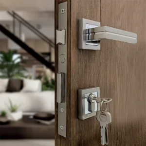 SM-02-01-01 Yale SM series Mortise Lock Comboset with Rose and Escutcheons, Cylinder with Knob inside and keys Outside, SS Finish 7 SM020101004 1100x